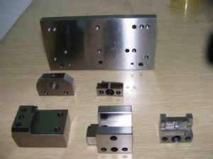 CNC Machining﻿