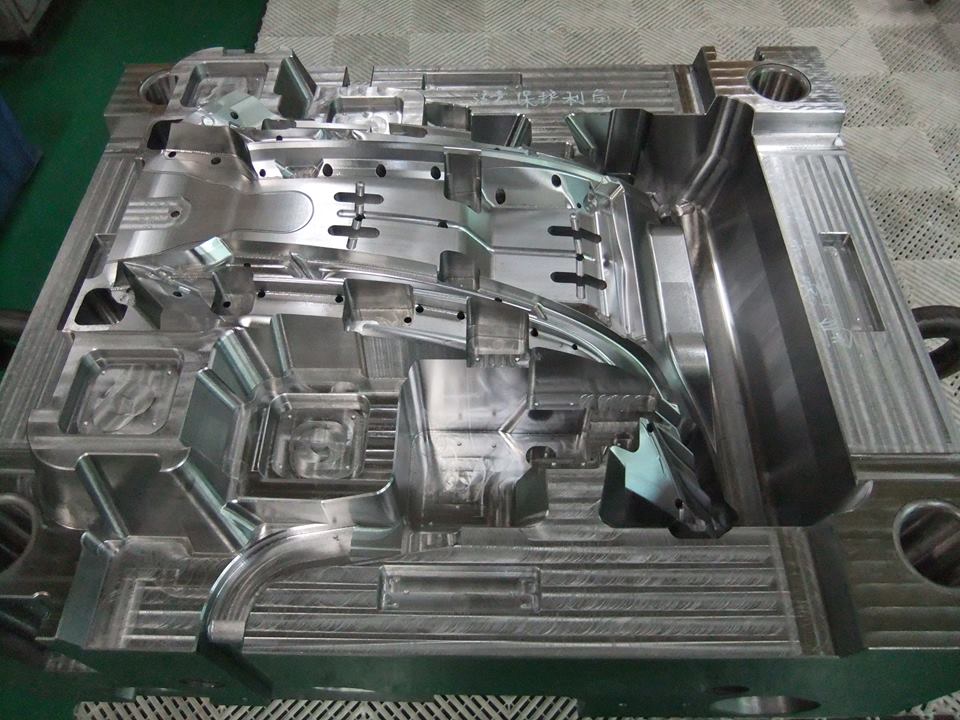 Automotive Mold